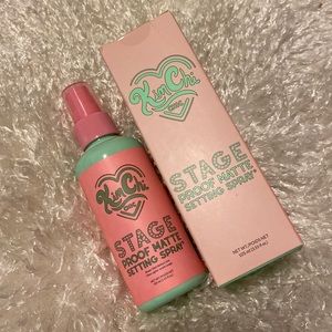 NIB Kim Chi Chic setting spray
